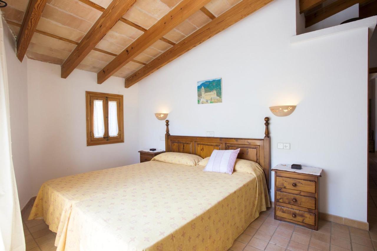 Apartment Spacious In With Mountain View Pollença