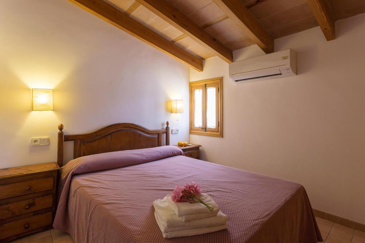 Apartment Spacious In With Mountain View