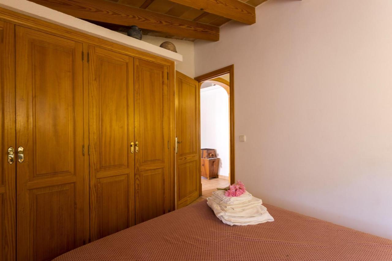 Apartment Spacious In With Mountain View Pollença
